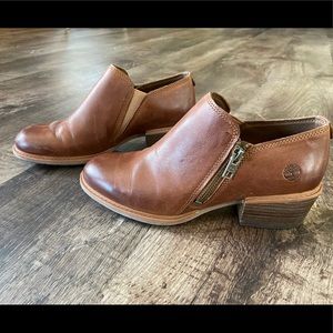 Timberland brown leather boots booties